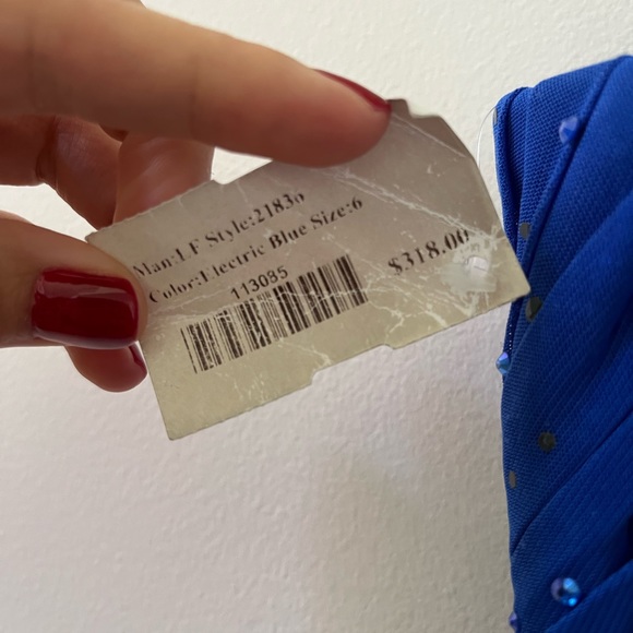 La Femme Dress - Picture 6 of 10